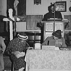 Russell Lee, During the services at storefront Baptist church on Easter Sunday. Chicago, Illinois, 1941